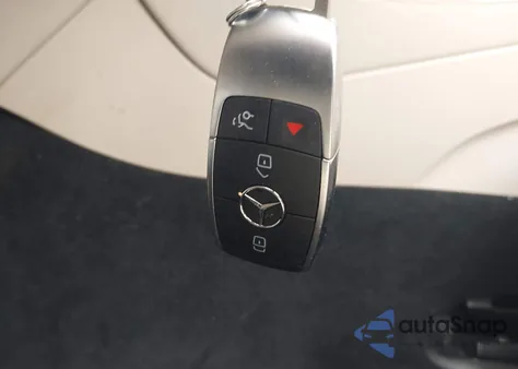 2021 Mercedes-Benz Glc 300 из США, поврежденный, VIN W1N0G8DB5MV268291